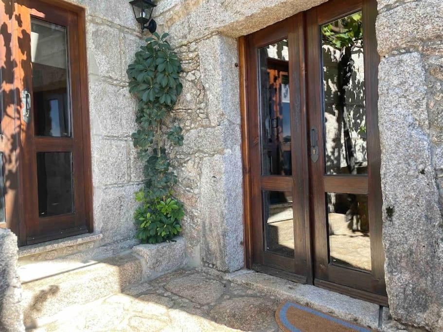 Petra'S House Geres Villa Exterior foto