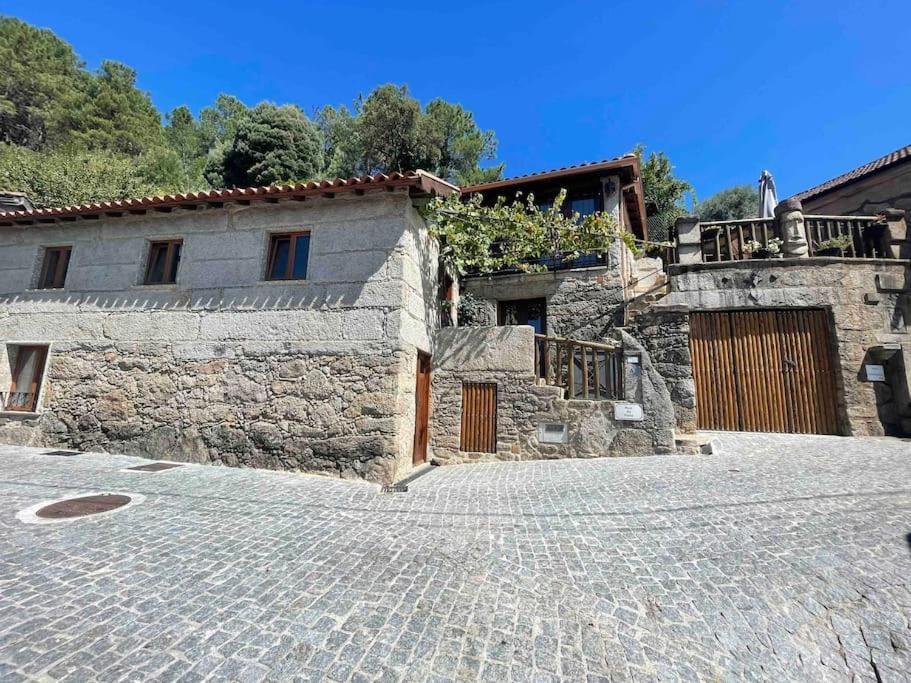 Petra'S House Geres Villa Exterior foto